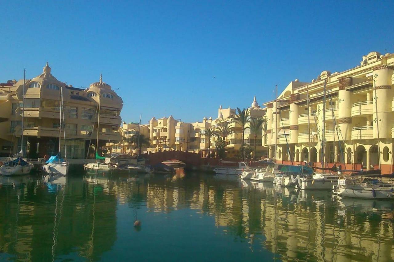 Vive Benalmadena Apartamento Luxe Puerto Marina, Primera Linea De Playa Exterior photo